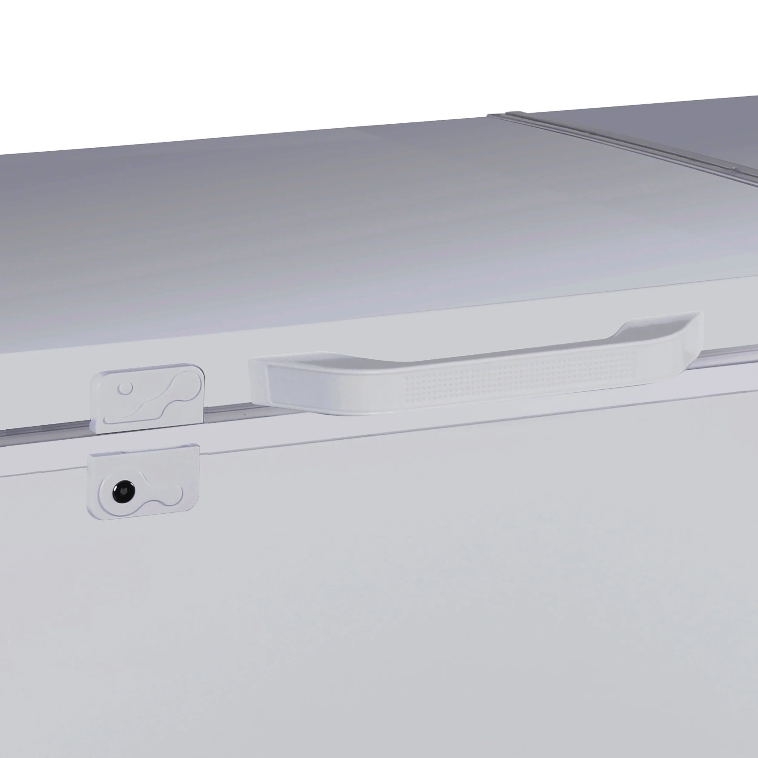 Hamilton Beach 17 Cu. ft. Chest Freezer, Double Door, HBFRF1749, White