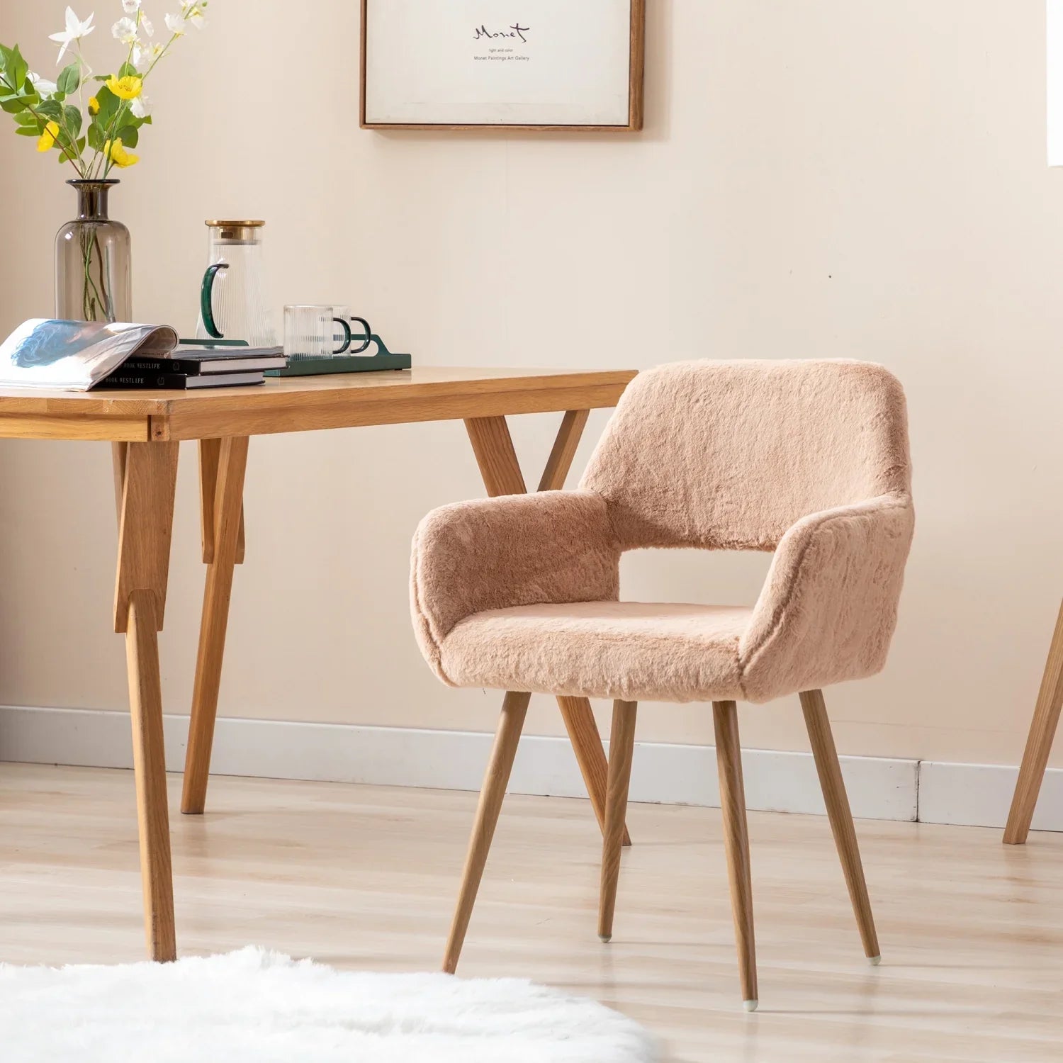 Elegant and Luxurious Faux Fur HengMing Dining Chairs: Stylish Mid Century Side Chairs with Solid Painting Steel Leg for Comfortable Seating Experience in Your Dining Room Decor