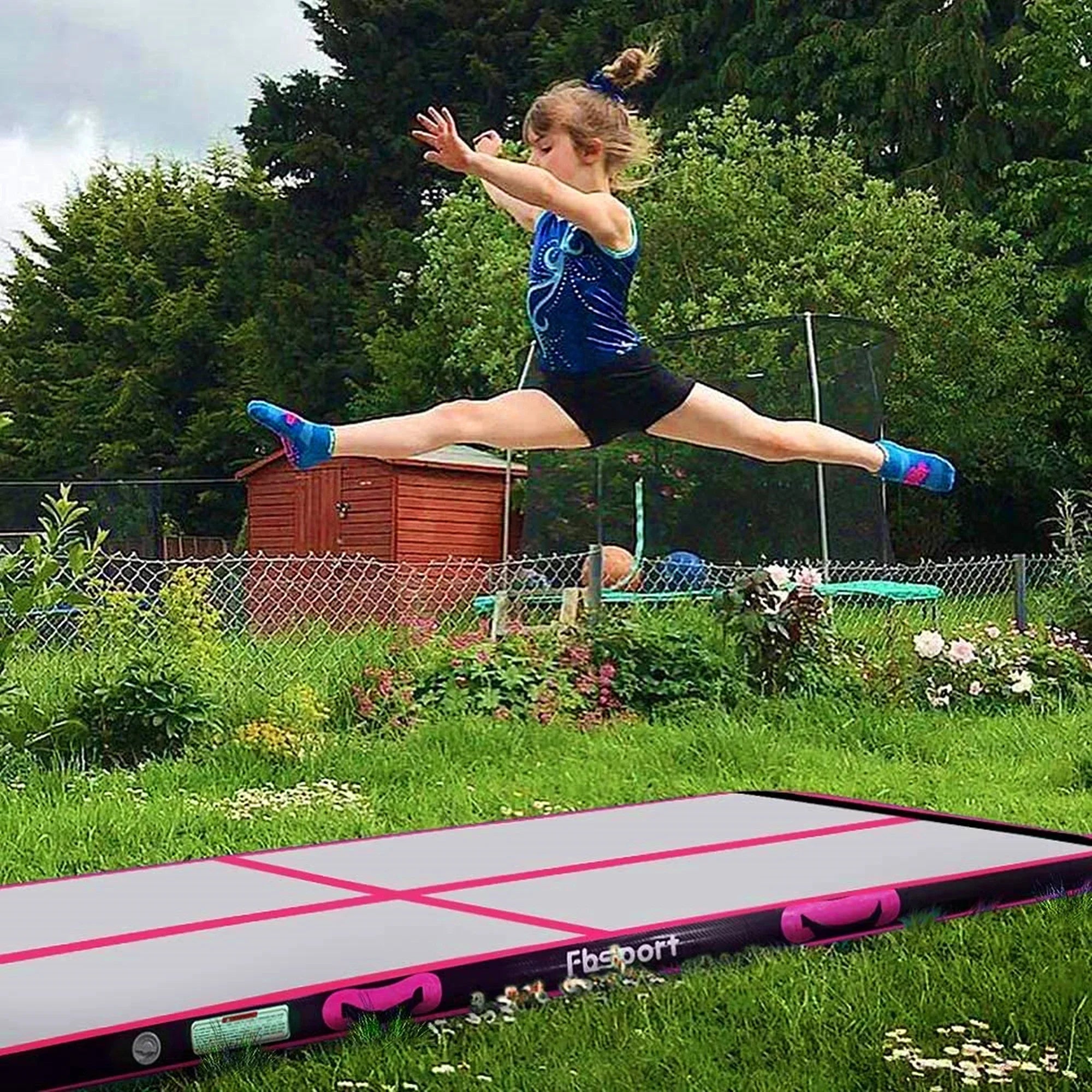 FBSPORT Inflatable Air Gymnastics Mat Training Mats 4 inches Thickness 16ft Gymnastics Tracks for Home Use/Training/Cheerleading/Yoga/Water with Pump Black Green