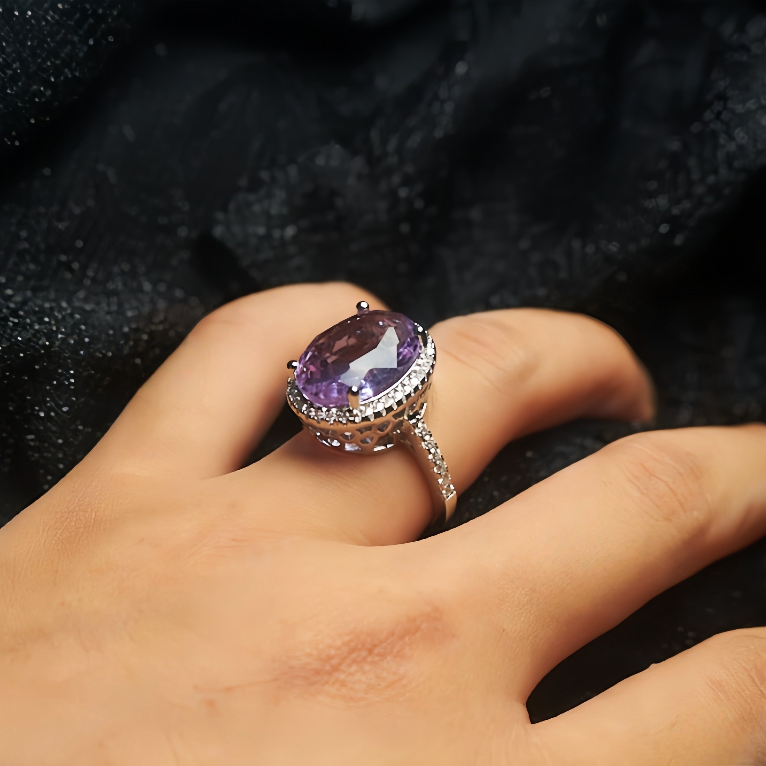 Oval Light Purple Amethyst CZ Single Halo Filigree Ring For Women, Copper Plated Silver Paved White Crystal Vintage Wedding Cocktail Statement Jewelry Gift